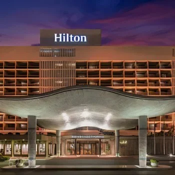 Hilton Otel Duvar Kağıdı Uygulama Referansı